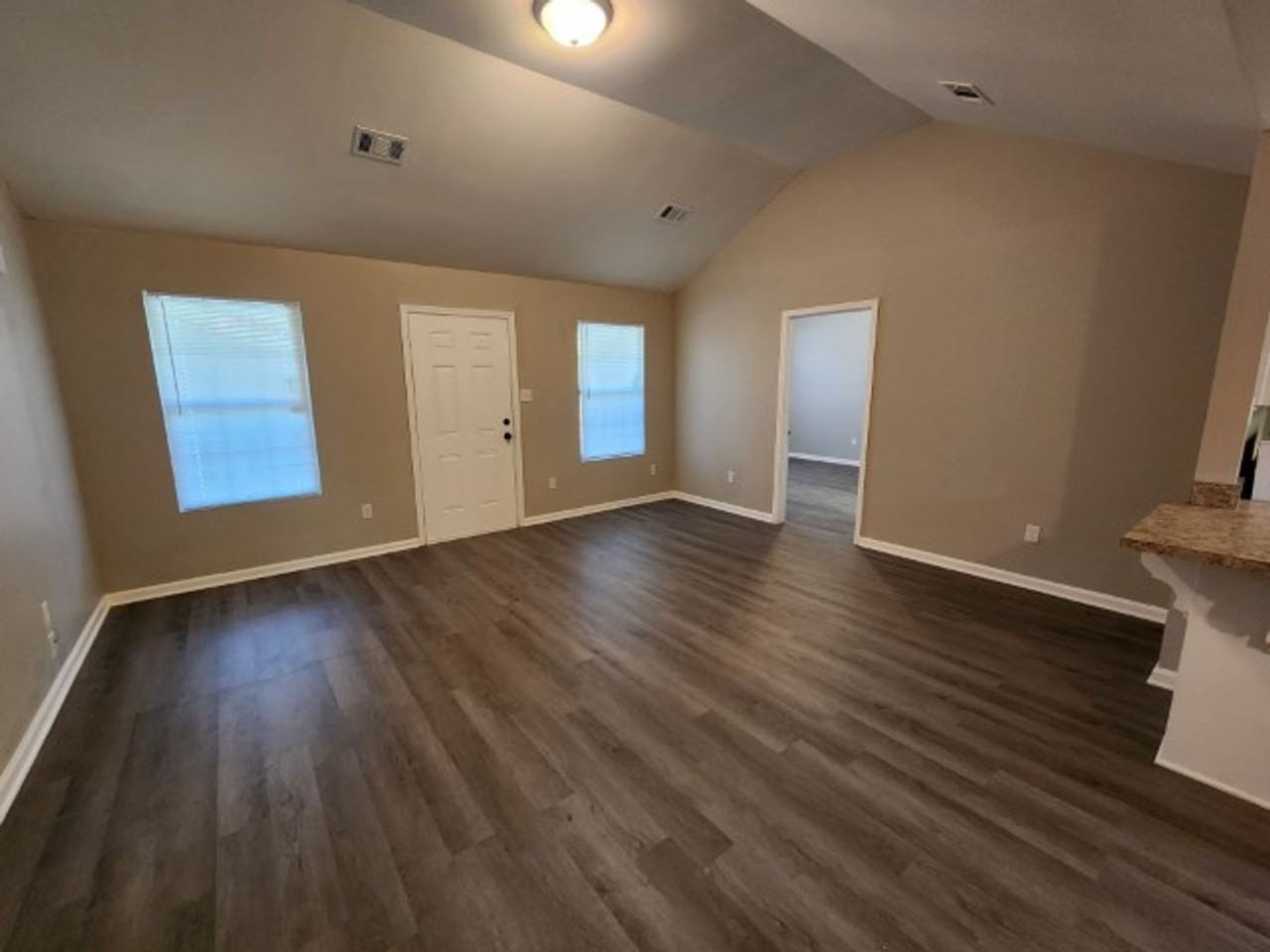 3501 W 25th St - Photo 2 of 21