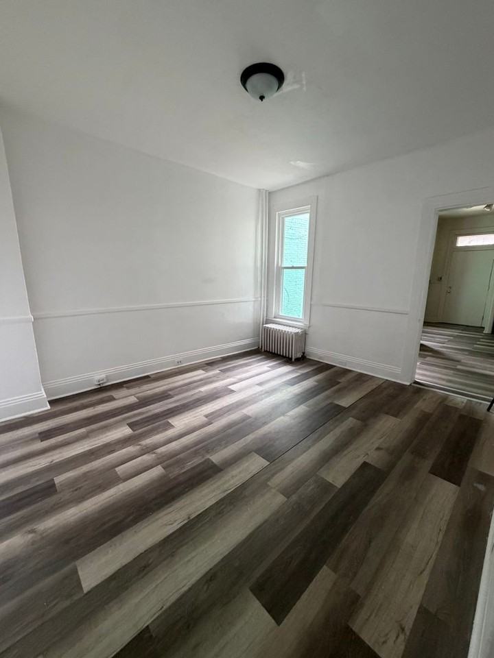 261 W Jackson St - Photo 6 of 19