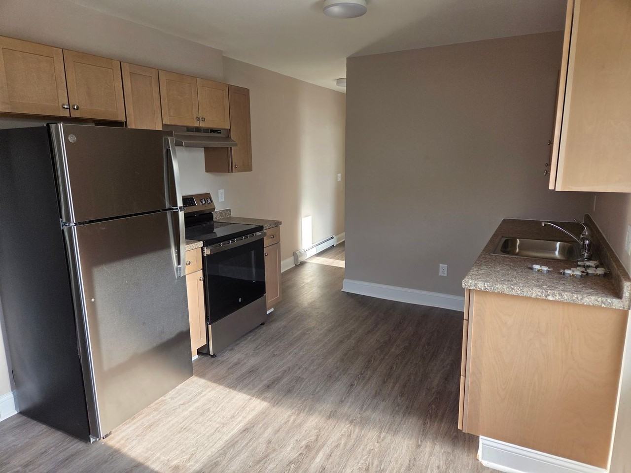 49 E Spring St - Photo 7 of 18