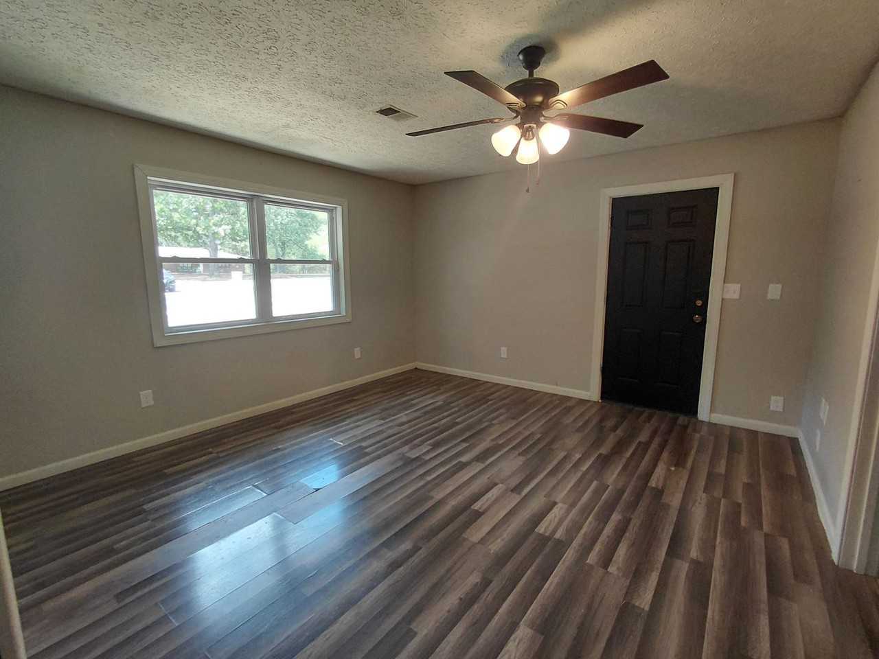 26184 Silver Ln - Photo 2 of 21