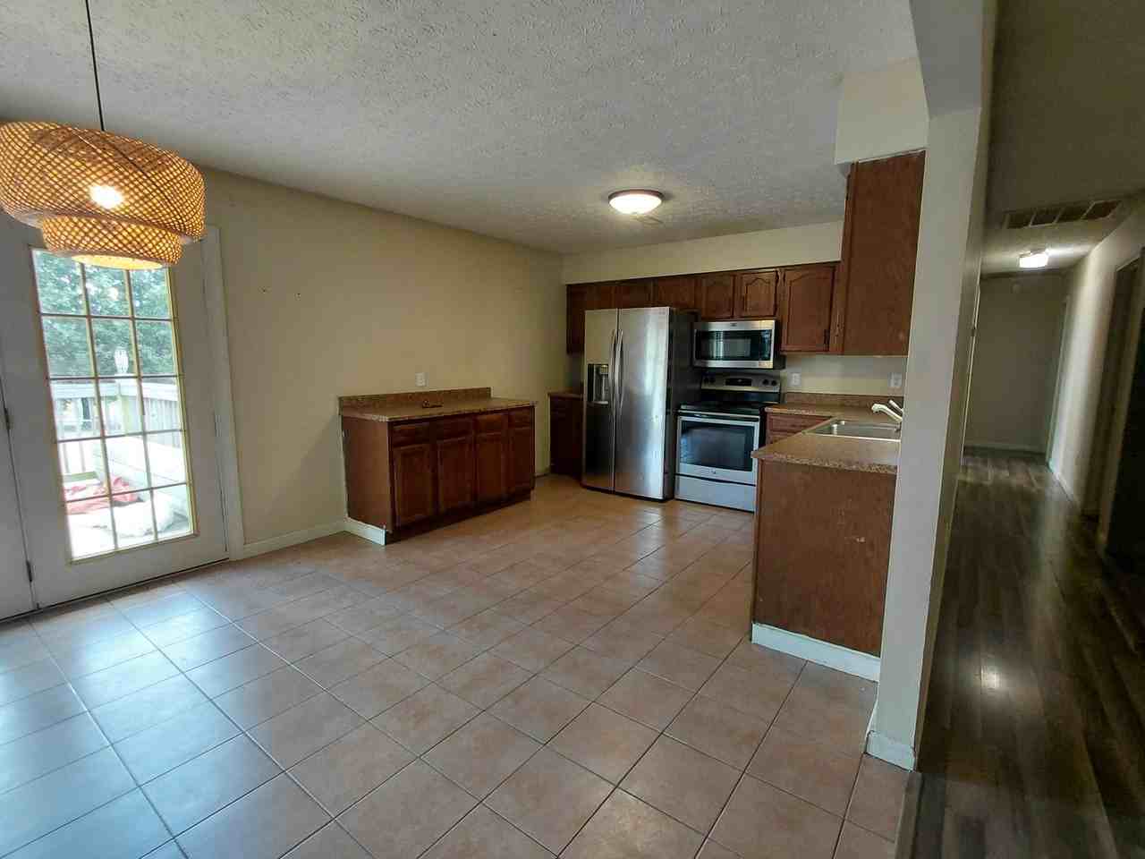 26184 Silver Ln - Photo 7 of 21