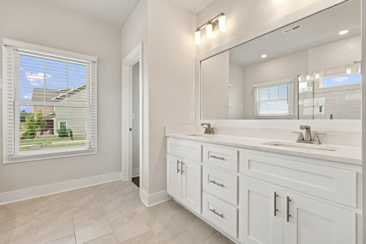 151 Bridgestone Dr Ne - Photo 6 of 14