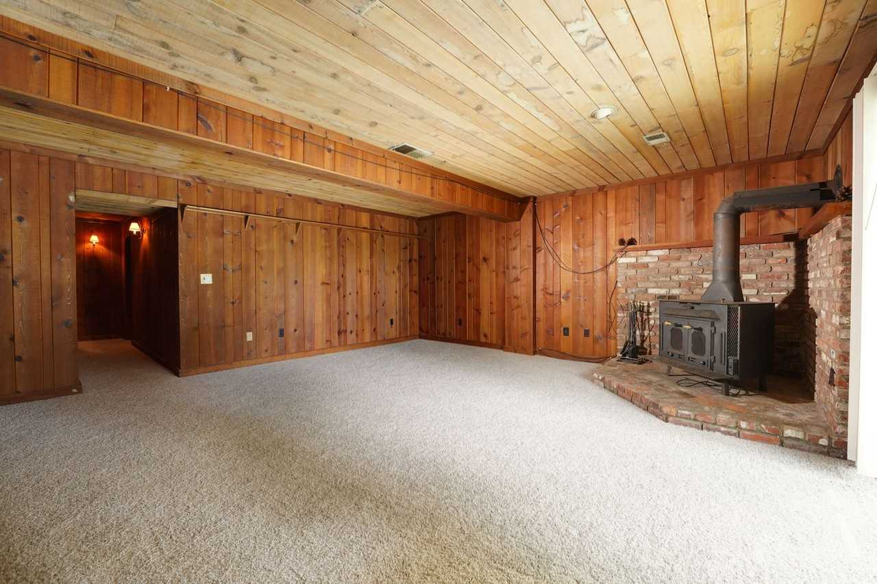 203 Walker Dr - Photo 7 of 26