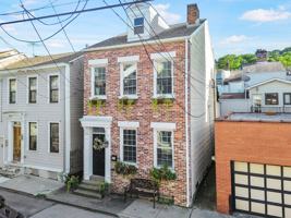 featured image of 1808 Harcum Way