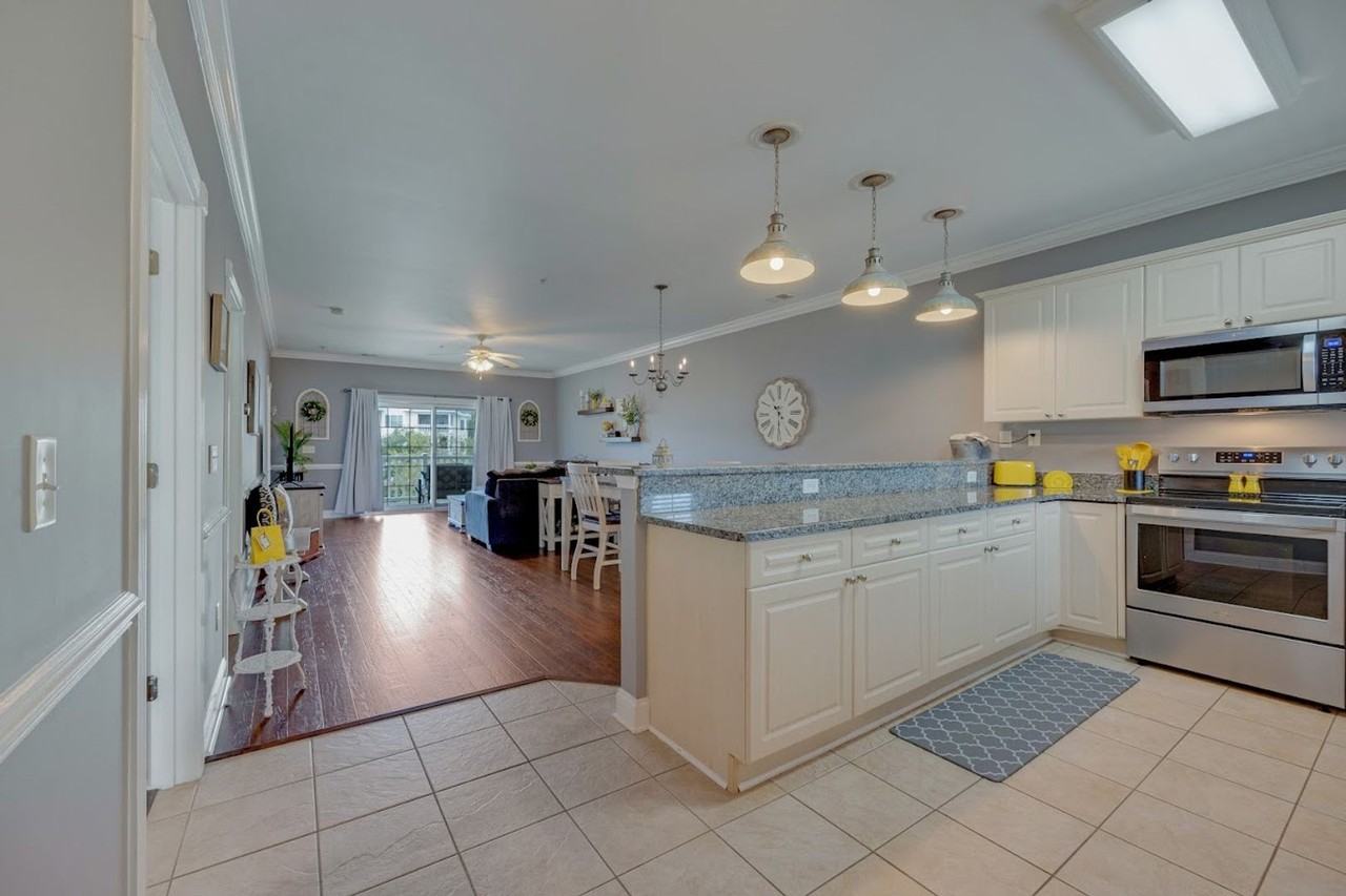 4833 Magnolia Lake Dr - Photo 5 of 24