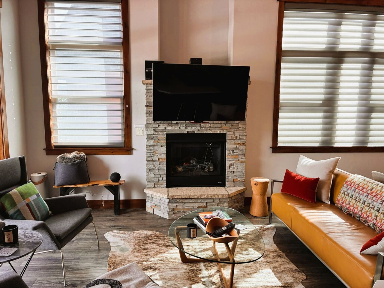116 S 5th Ave #13 - Photo 3 of 36