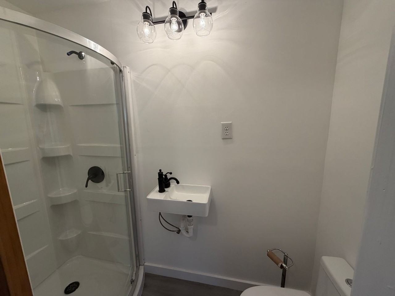2920 Mimosa Rd - Photo 6 of 9