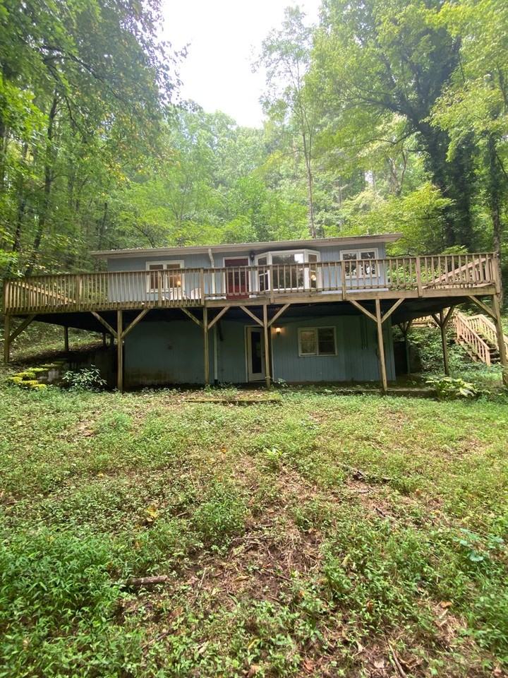 245 E View Rd - Photo 3 of 13