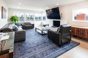 featured image of 460 Valverde Dr