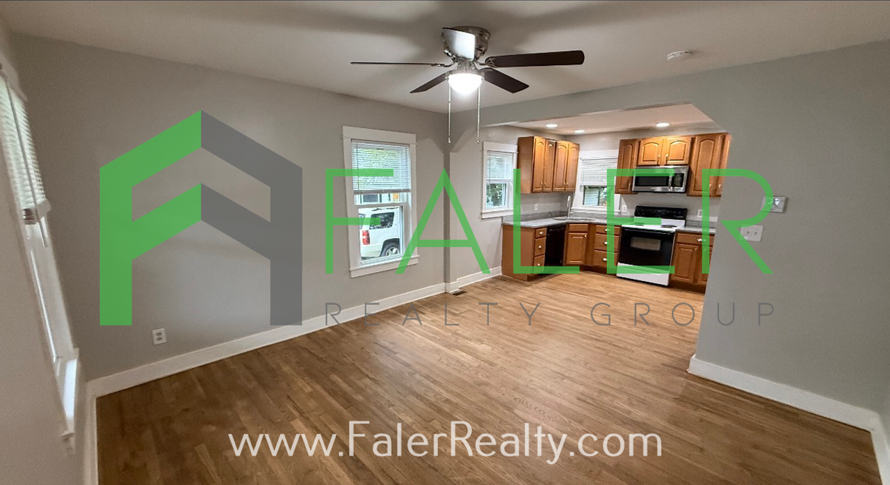 3015 Dwight Ave - Photo 4 of 18
