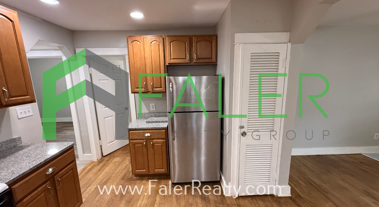 3015 Dwight Ave - Photo 7 of 18