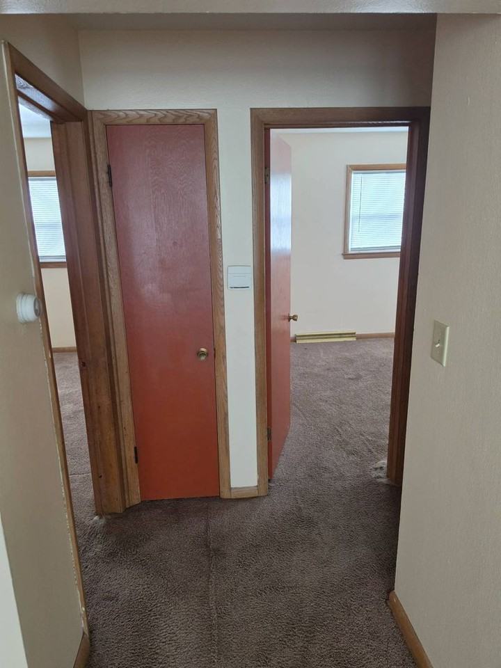 6718 W Warnimont Ave - Photo 6 of 14