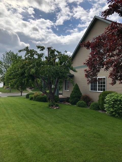 2521 Stratford Ln - Photo 4 of 17