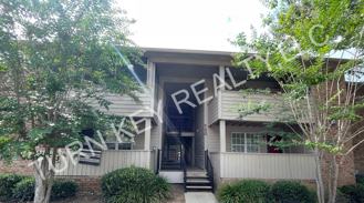 910 Chapel Creek Dr - Photo 1 of 1