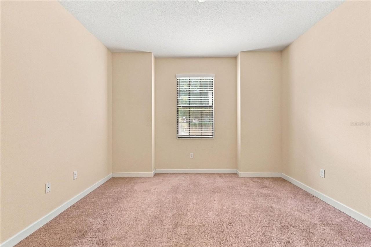 1379 Palmetto Dunes St - Photo 7 of 20