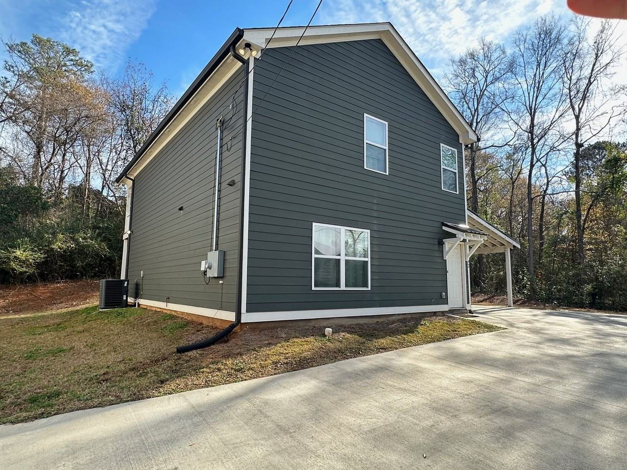 192 Marlin St - Photo 3 of 22