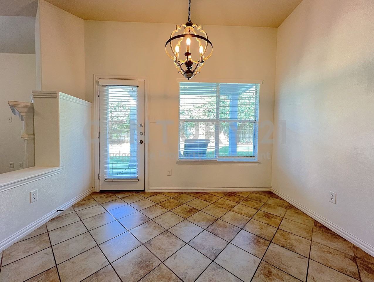 4120 Colina Ave - Photo 5 of 18