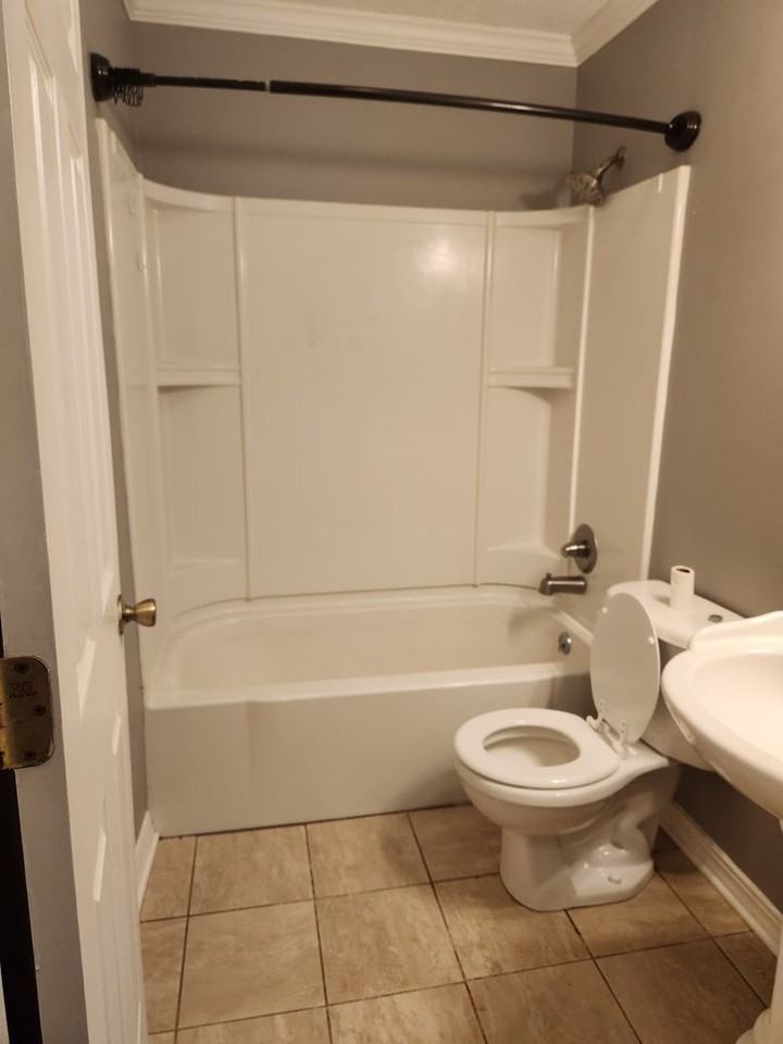 544 Lexington Dr - Photo 7 of 13