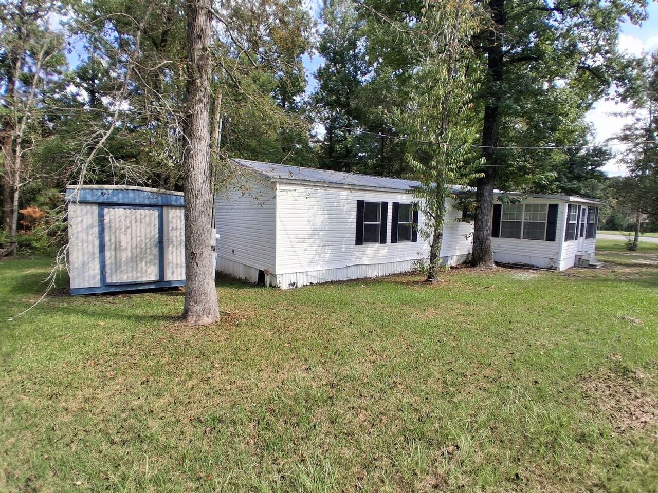 319 Alexandria Hwy - Photo 2 of 28