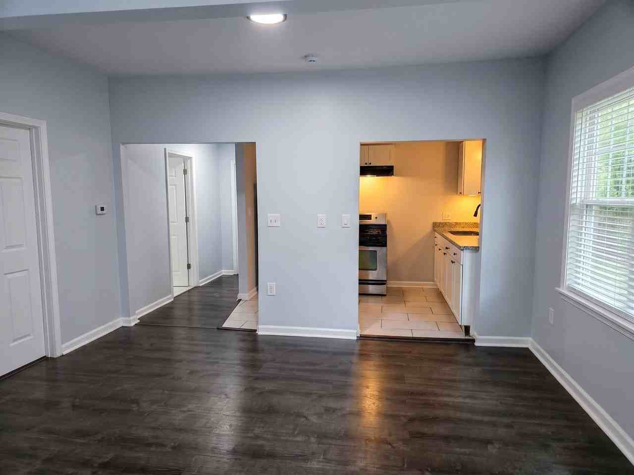 16614 Woodbine St - Photo 7 of 16