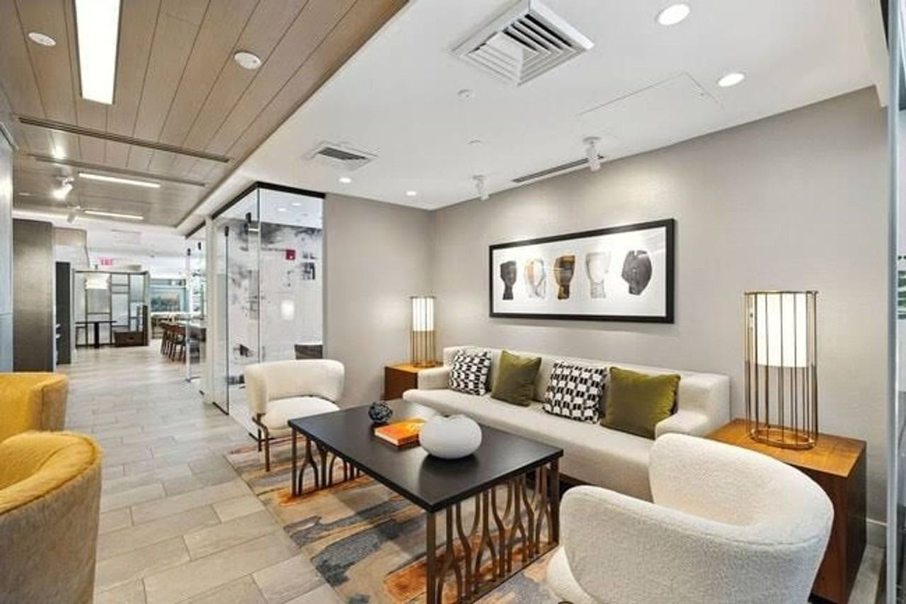 1120 Boylston St - Photo 2 of 10