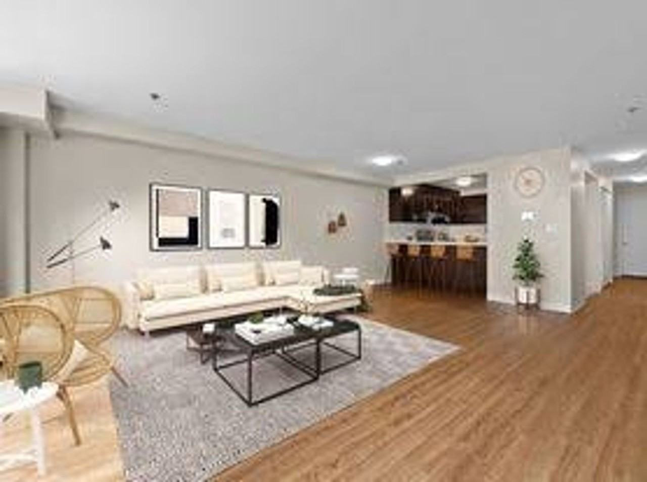 1120 Boylston St - Photo 6 of 10