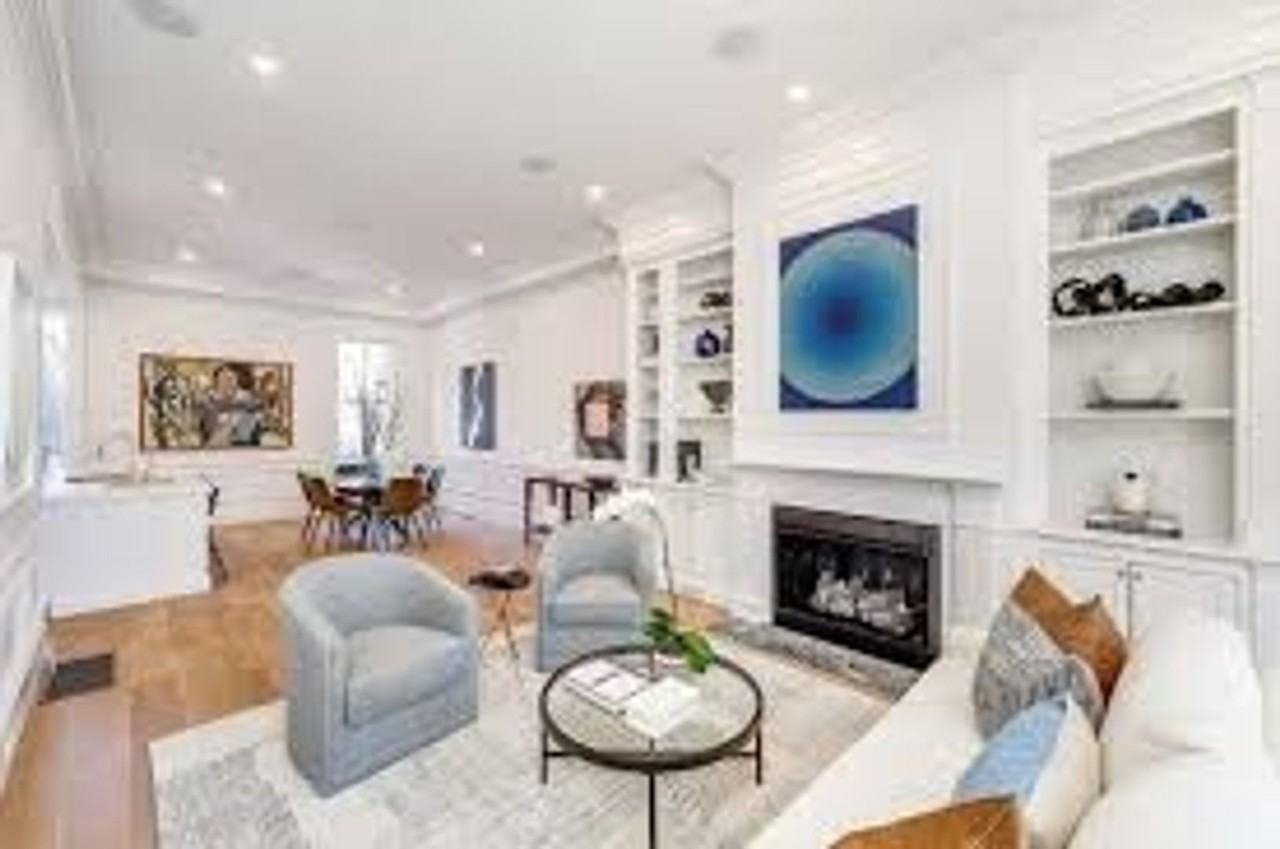 1120 Boylston St - Photo 7 of 10