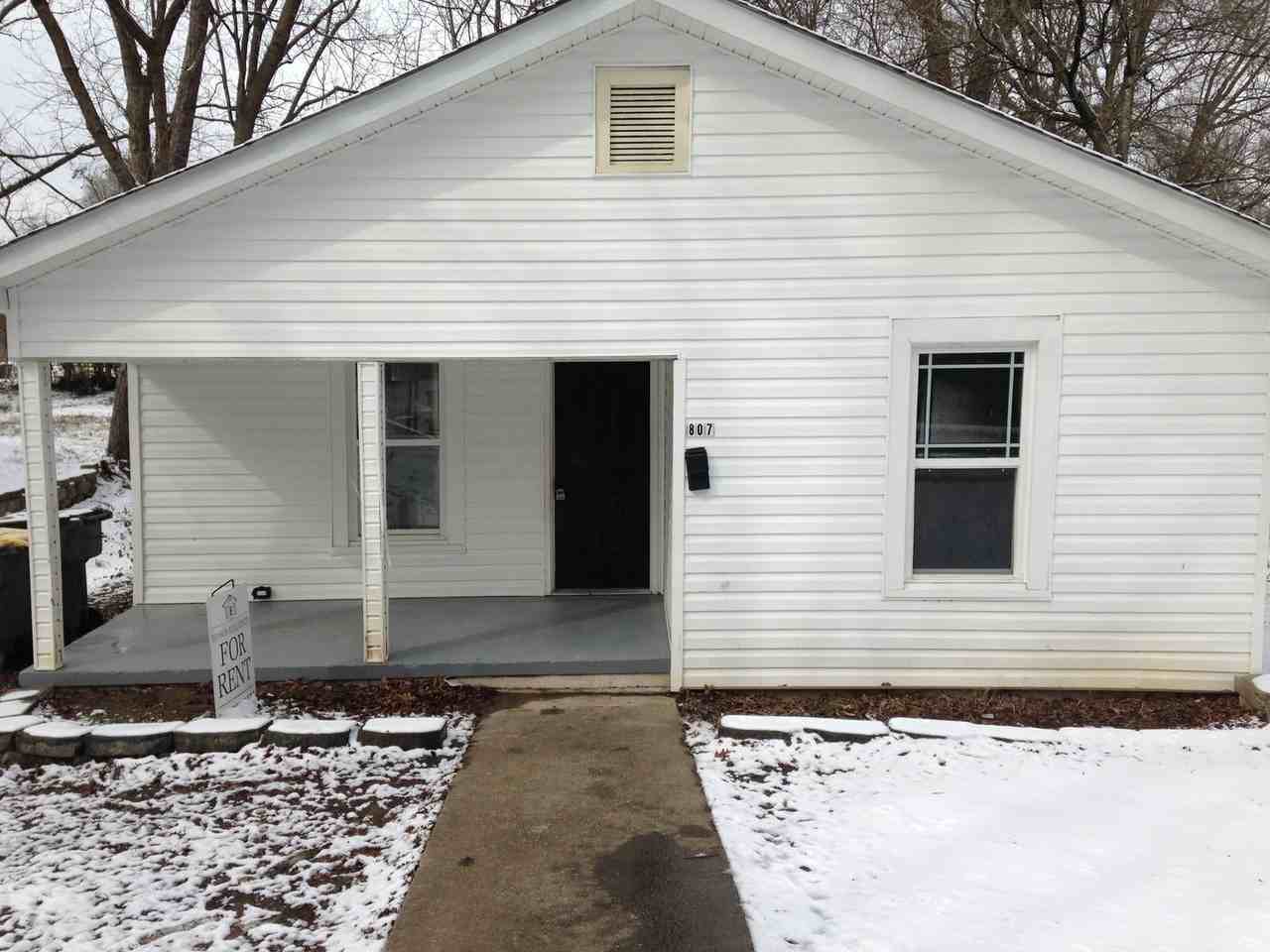 807 Keller Ave - Photo 2 of 4