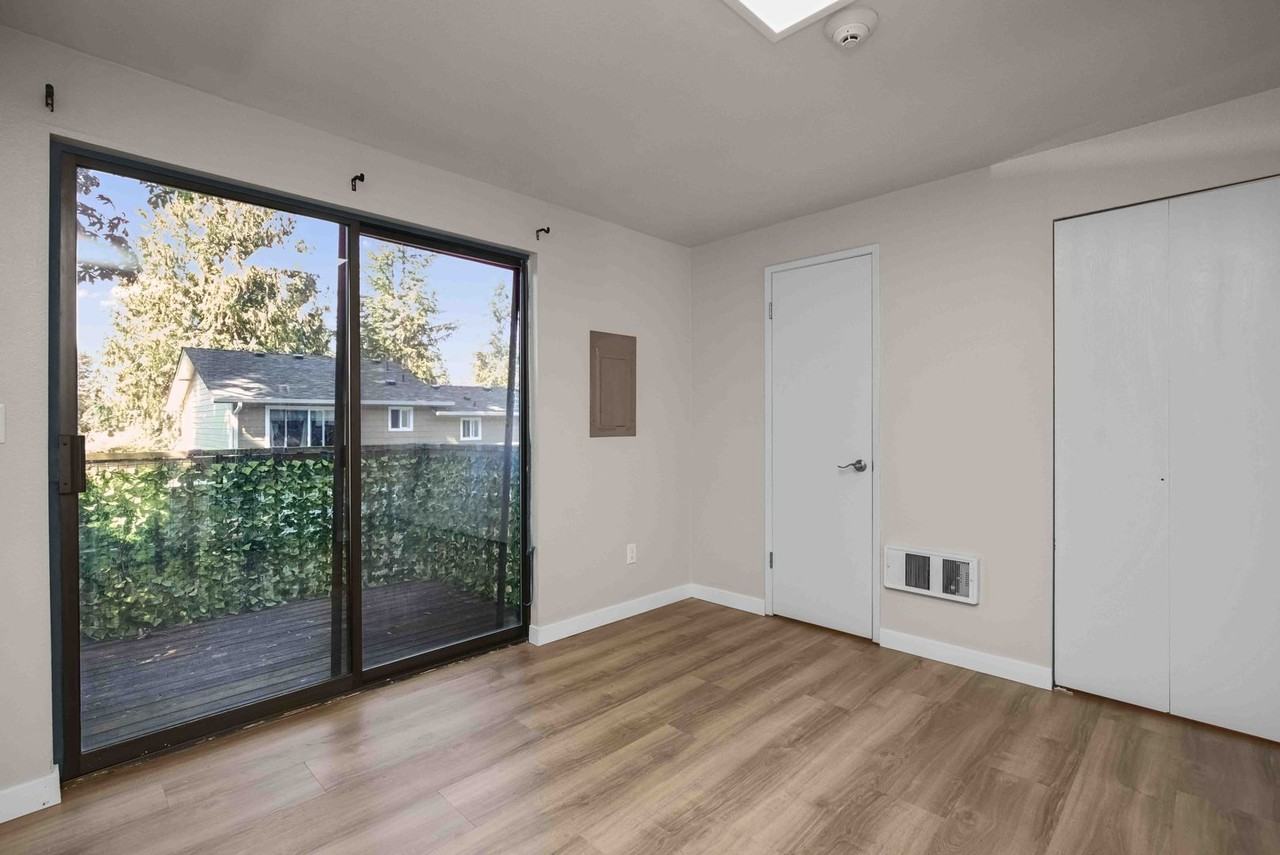 4504 176th St Sw - Photo 7 of 24