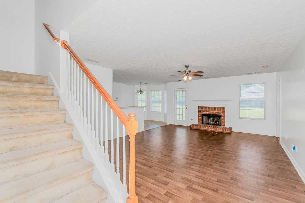 50 Collins Trce - Photo 5 of 27