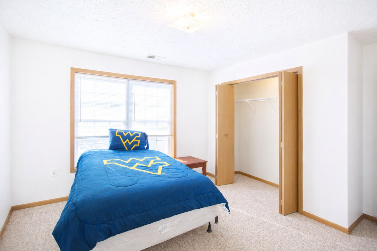 Glenlock Main - Photo 6 of 50