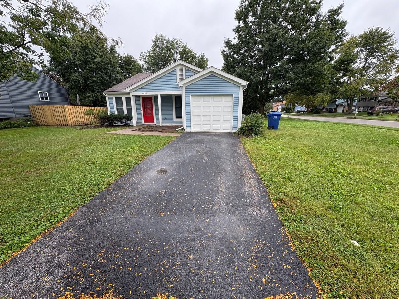 1859 Maroon Dr - Photo 2 of 15