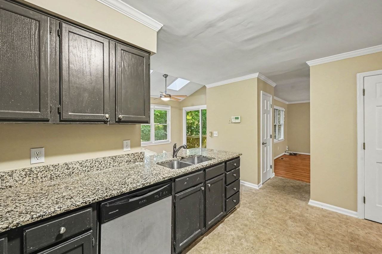 2 Hitching Rack Ct - Photo 6 of 22