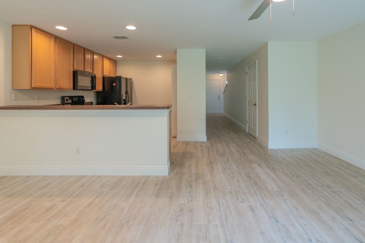 4084 Pitch Pine Cir - Photo 6 of 25