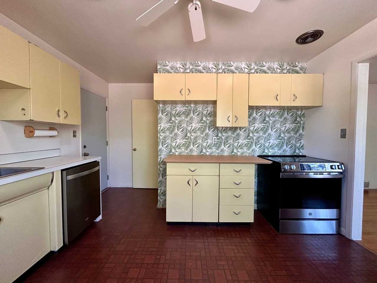 3505 Eastman Ave - Photo 6 of 30