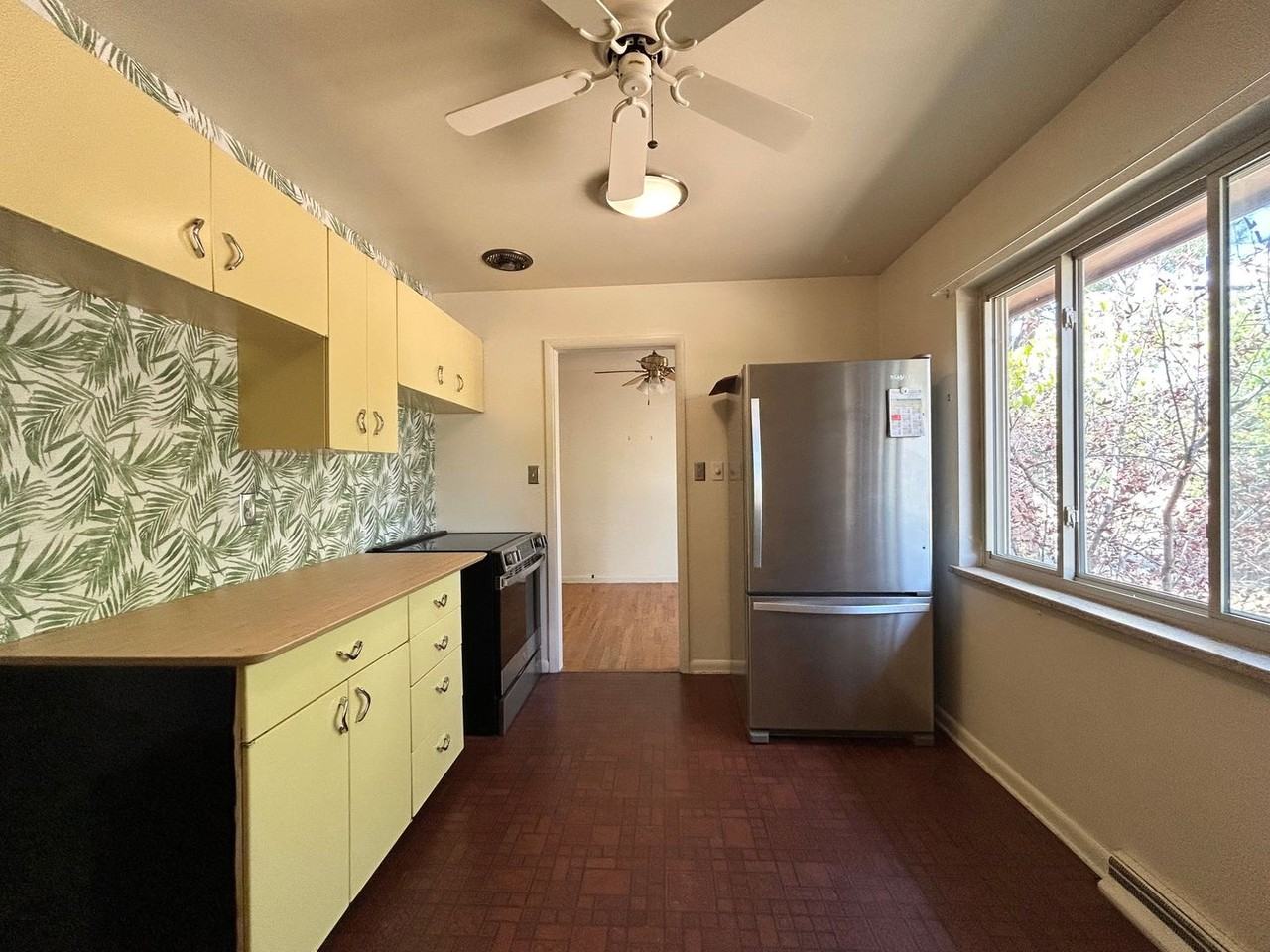 3505 Eastman Ave - Photo 7 of 30