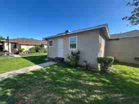 442 1/2 E 234th Walk - Photo 1 of 1
