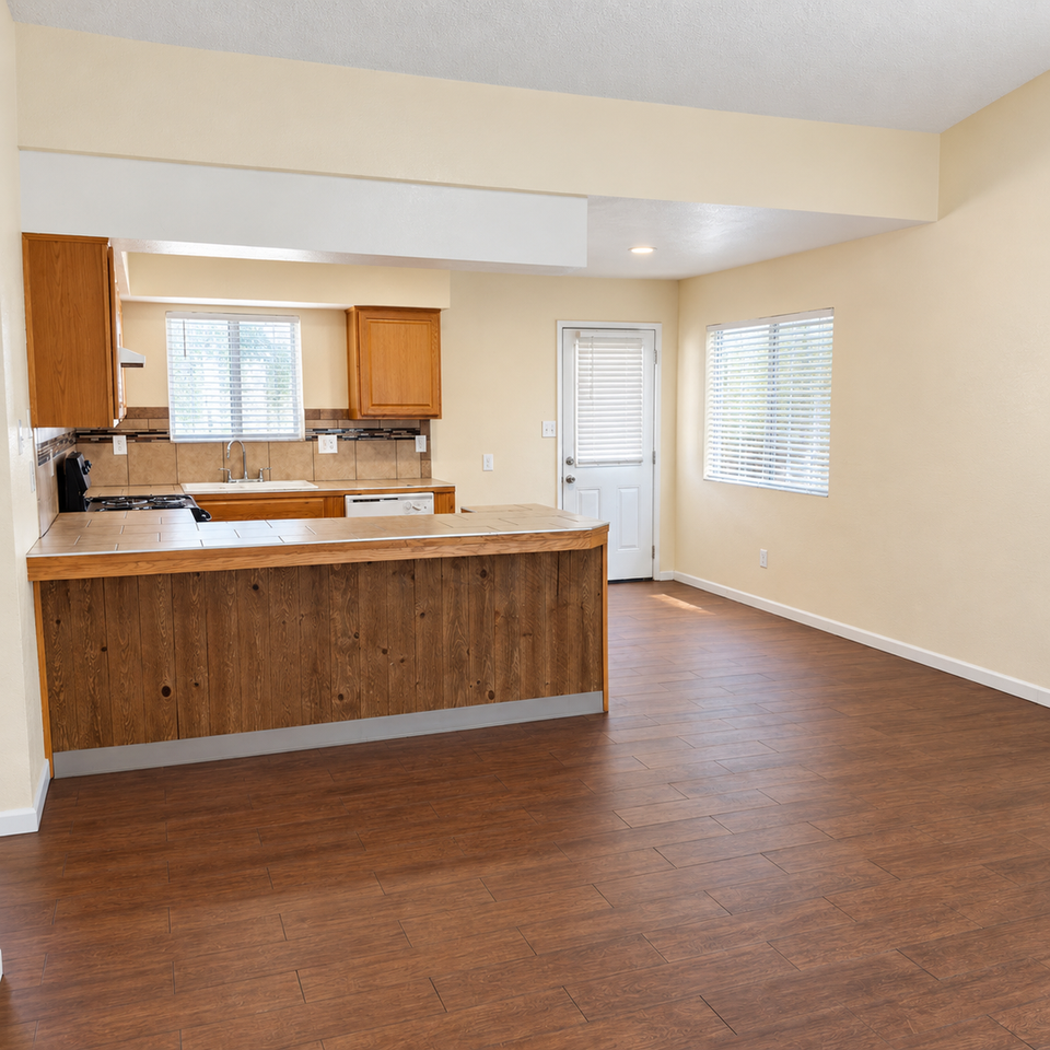 8516 Haupt Ave - Photo 2 of 8