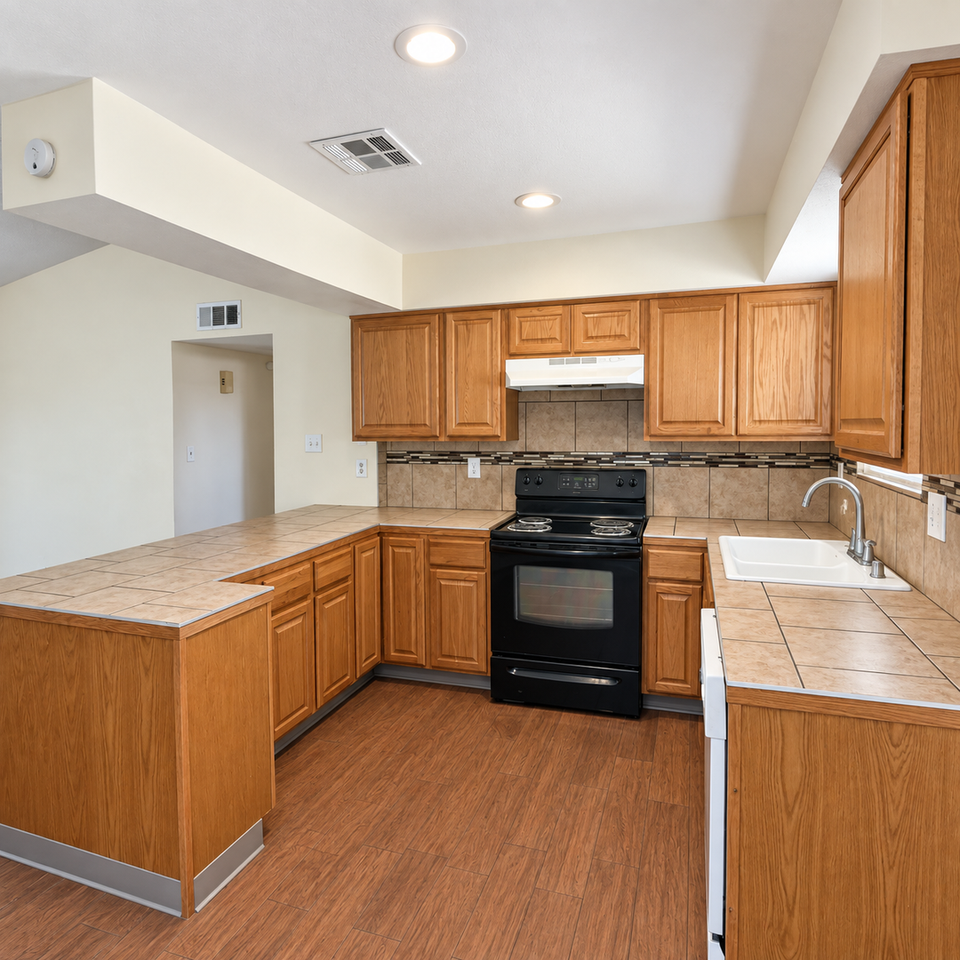 8516 Haupt Ave - Photo 3 of 8