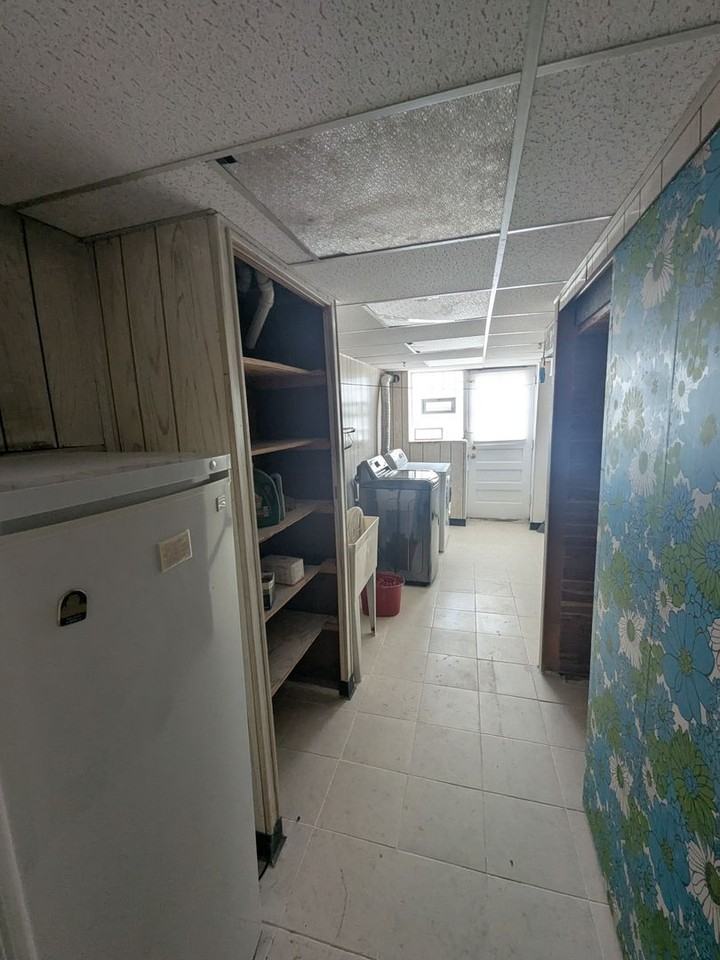8637 Agusta St - Photo 3 of 17