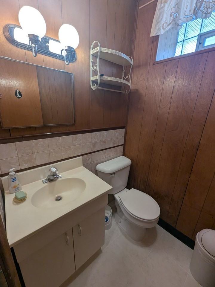 8637 Agusta St - Photo 4 of 17