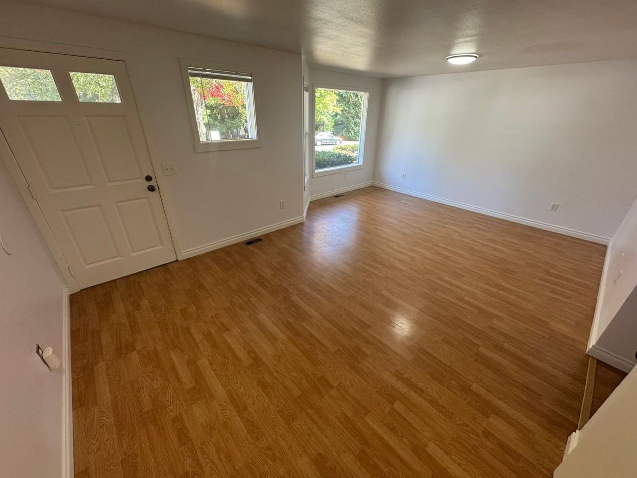 4181 244th Pl Se - Photo 2 of 18