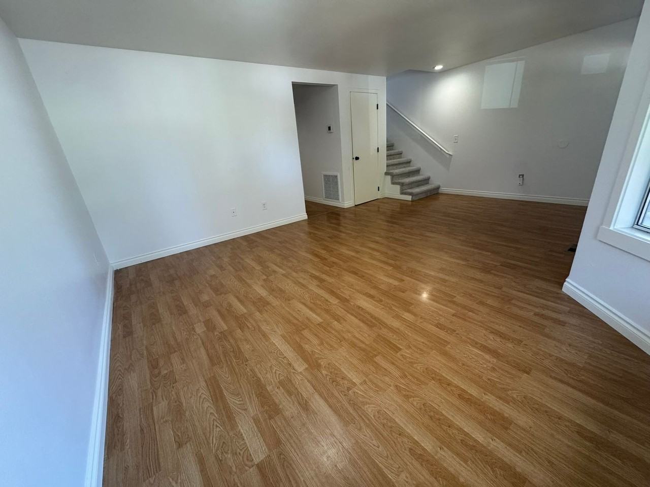 4181 244th Pl Se - Photo 5 of 18