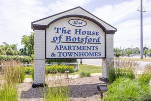 featured image of 20810 Botsford Dr