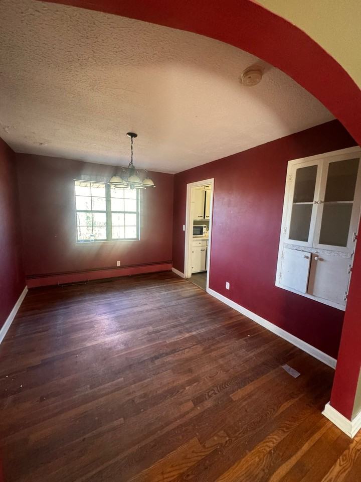 131 Tower Heights Rd - Photo 4 of 9