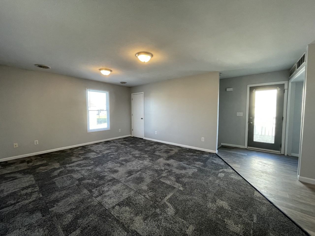 302 Stone Dr #B - Photo 3 of 9