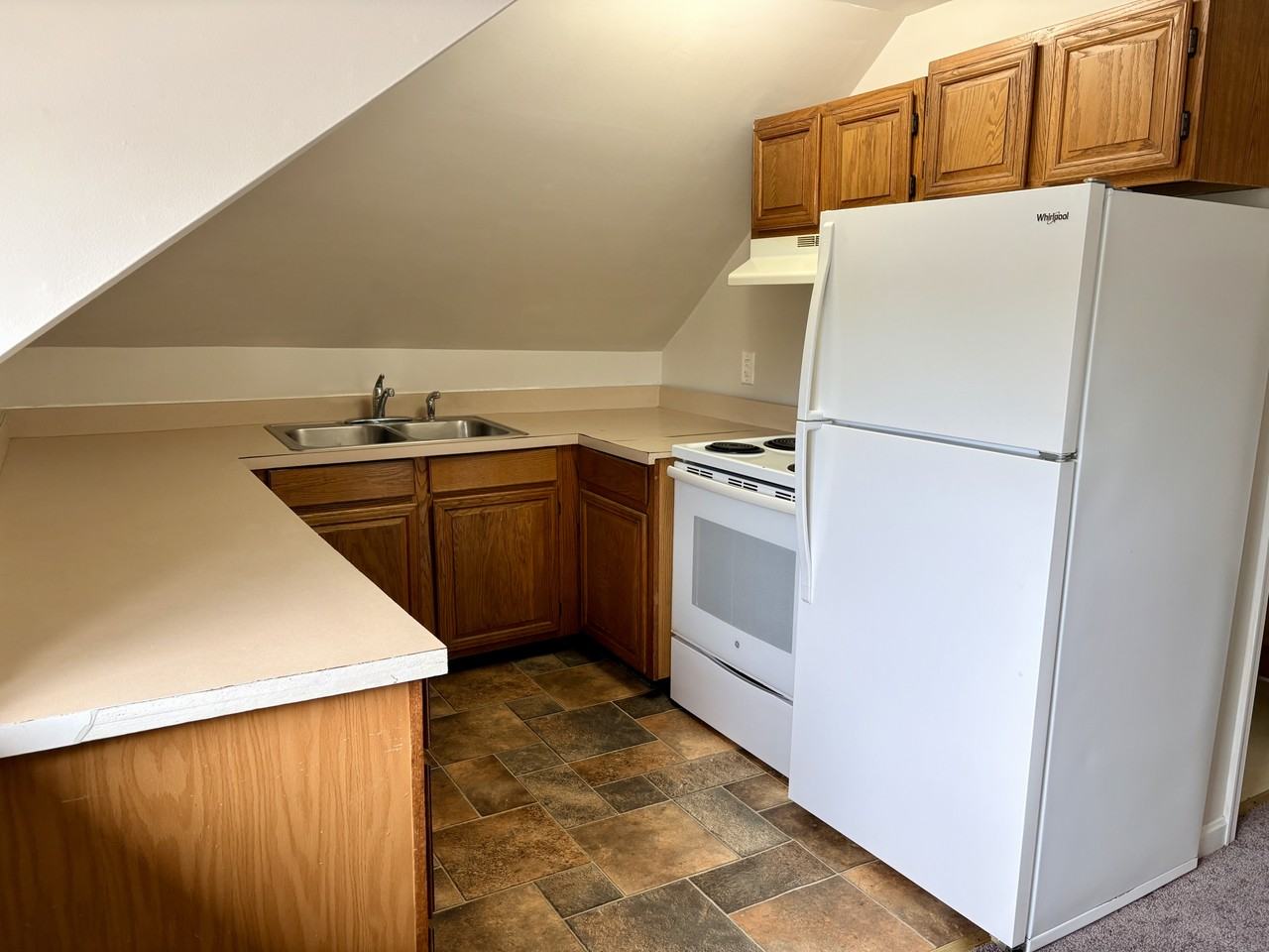 11689 Somerset Ave #4 - Photo 7 of 8