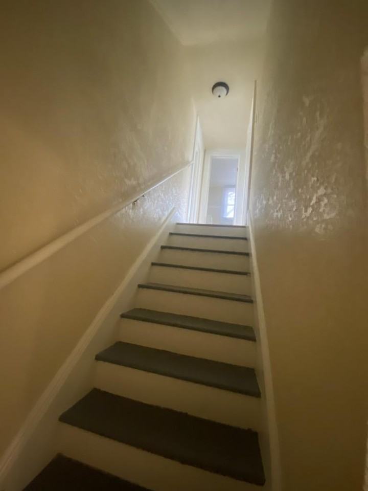 410 Hickory Chapel Rd - Photo 3 of 11