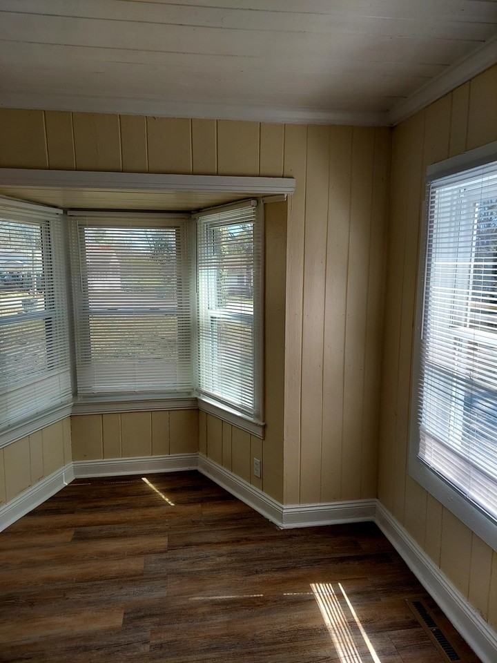 410 Hickory Chapel Rd - Photo 6 of 11