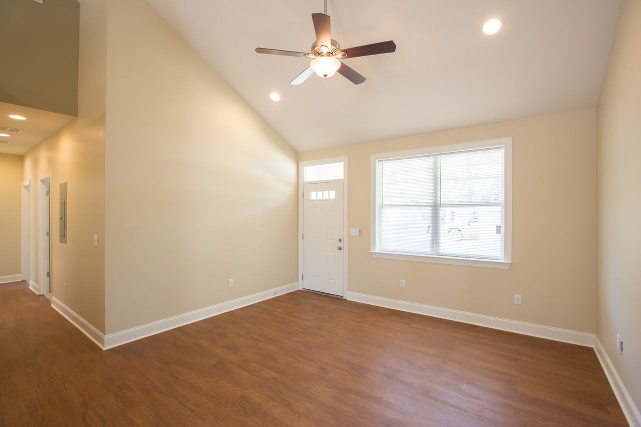 4516 Old Mission Rd - Photo 6 of 15